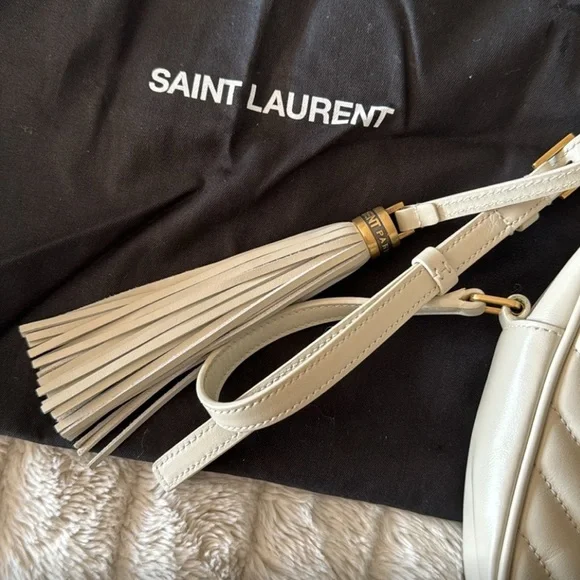 Lou Medium YSL Camera Bag with Pocket in Quilted Leather - Picture 2 of 7